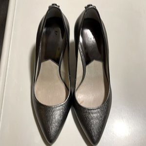 Michael Kors- Women’s Tempered Pewter Heels Sz 7